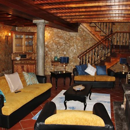 Rib'S House Villa Praia da Vitoria Bagian luar foto