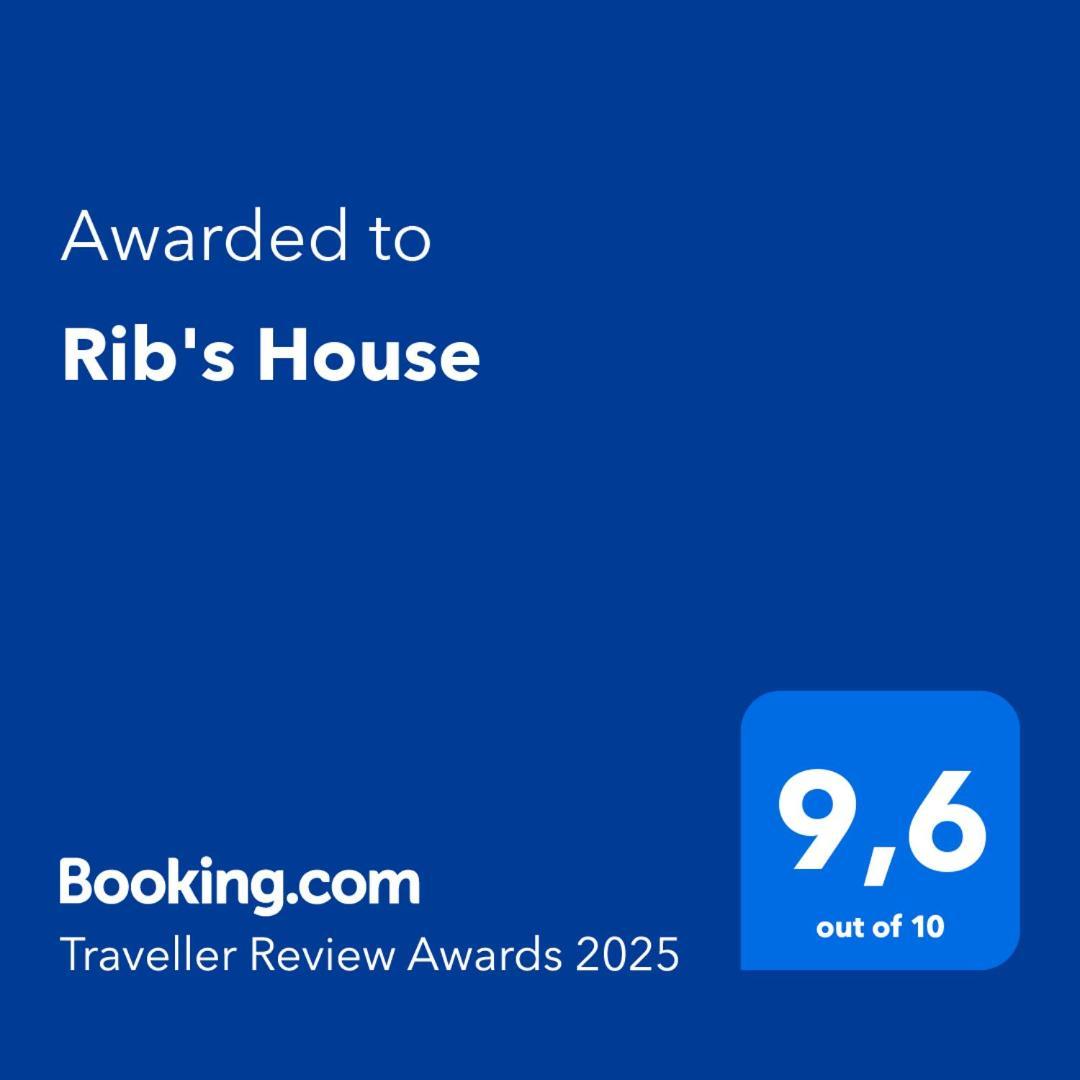 Rib'S House Villa Praia da Vitoria Bagian luar foto